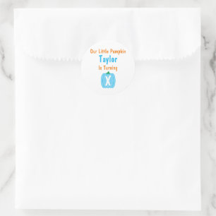 Sticker Rond Petit garçon Citrouille Anniversaire