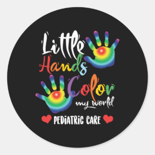 Sticker Rond Petites mains Soins pédiatriques Médecin pédiatriq