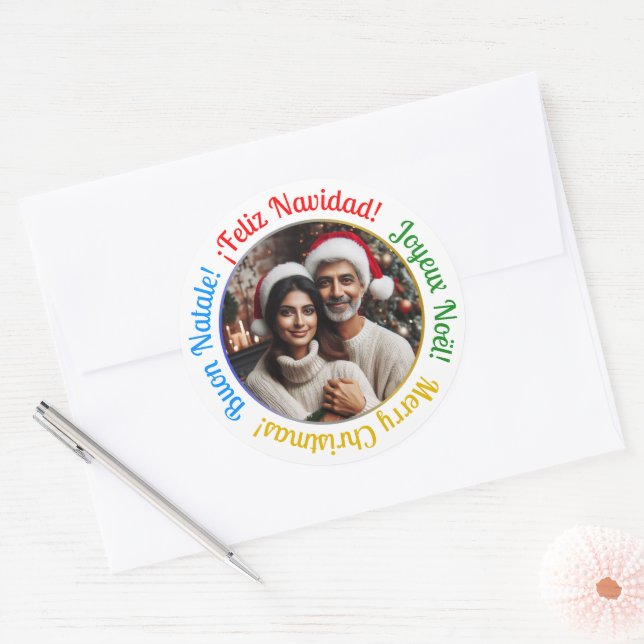 Sticker Rond Photo de Noël multilingue personnalisée (Enveloppe)