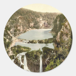 Sticker Rond Pletvicerseen (c.-à-d. le lac Plitvice), Ermitense