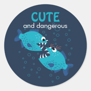 Sticker Rond Poissons mignons et dangereux des textes faits sur