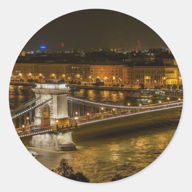 Sticker Rond Pont Chaîne Budapest (Devant)