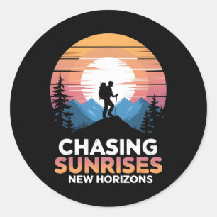 Sticker Rond Poursuivre les levers de soleil Nouveaux horizons