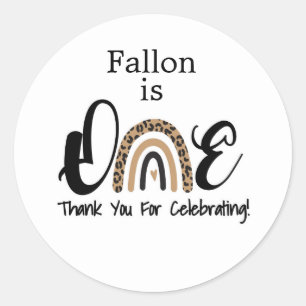 Sticker Rond Premier anniversaire, invitation arc-en-ciel, UN