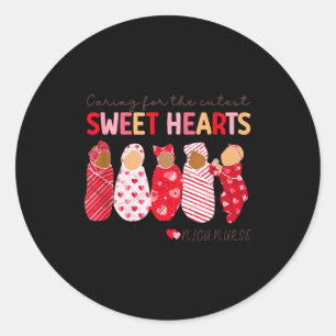 Sticker Rond Prendre soin des plus mignons amours infirmière en