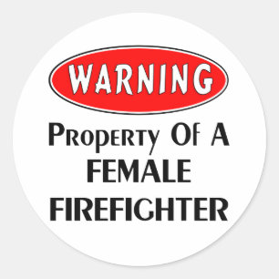 Sticker Rond Propriété d'un sapeur-pompier féminin