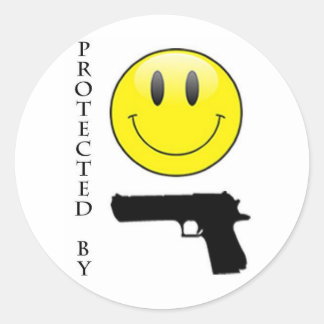 Sticker Rond Protégé par le visage et le pistolet