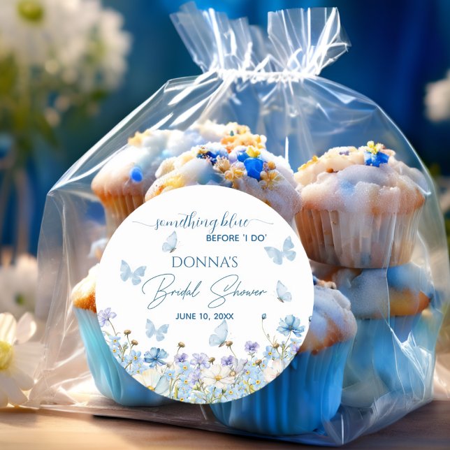 Sticker Rond Quelque chose de bleu avant les fleurs 'Oui je le  (Créateur téléchargé)