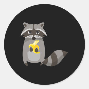 Sticker Rond Raccoon Manger Fruit Bynana A L'Air Mignonne
