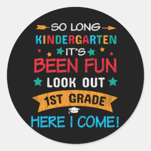 Sticker Rond Regardez La 1ère Année Ici Je Reviens Les Enfant