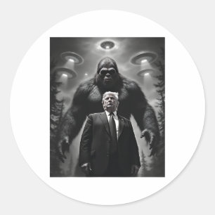 Sticker Rond Rencontre extraterrestre alien Ufo Bigfoot Trump
