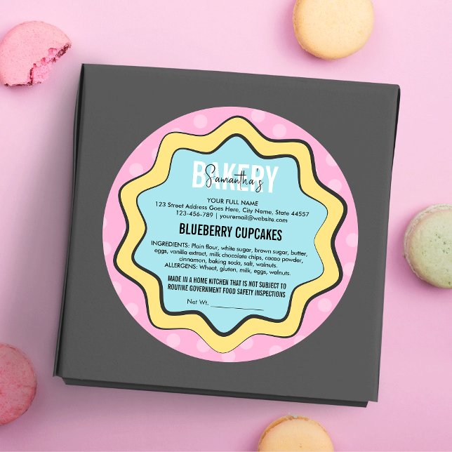 Sticker Rond Retro Amusants 80s Nostalgie Home Cuisine Droit de (Food ingredients and allergens cottage law round stickers in a trendy colorful design )