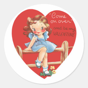 Sticker Rond Retro Saint-Valentin, Fille Vintage sur une Clôtur