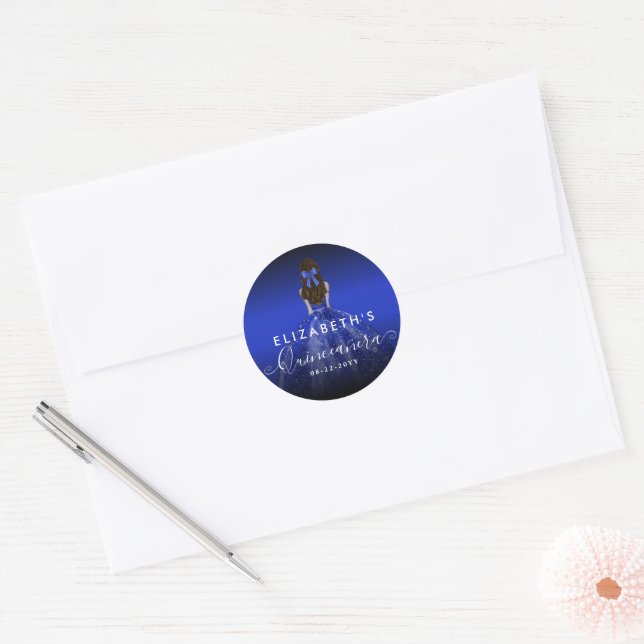 Sticker Rond Robe Royal Bleue Chic Floral Anniversaire Quincean (Enveloppe)