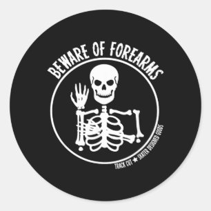Sticker Rond Roller Derby Attention aux avant-bras Halloween sq