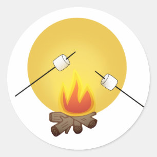 Sticker Rond Rôtir des guimauves sur un feu de camp