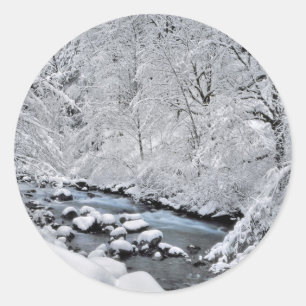 Sticker Rond ruisseau blanc enneigé pittoresque, Oregon