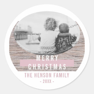 Sticker Rond Rustique Bois rose Joyeux Noël Photo de famille