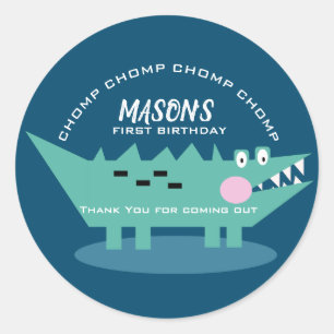 Sticker Rond Safari d'anniversaire d'alligator mignon moderne q