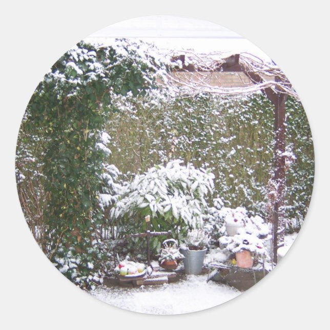 Sticker Rond Saison de Noël, Neige dans le jardin (Devant)