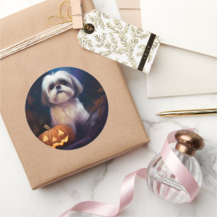 Sticker Rond Shih Tzu Halloween avec citrouilles effrayantes