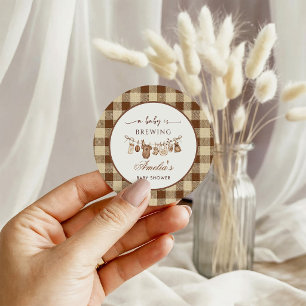 Sticker Rond Simple Baby Est En Train De Brasser Doodle Café Ba