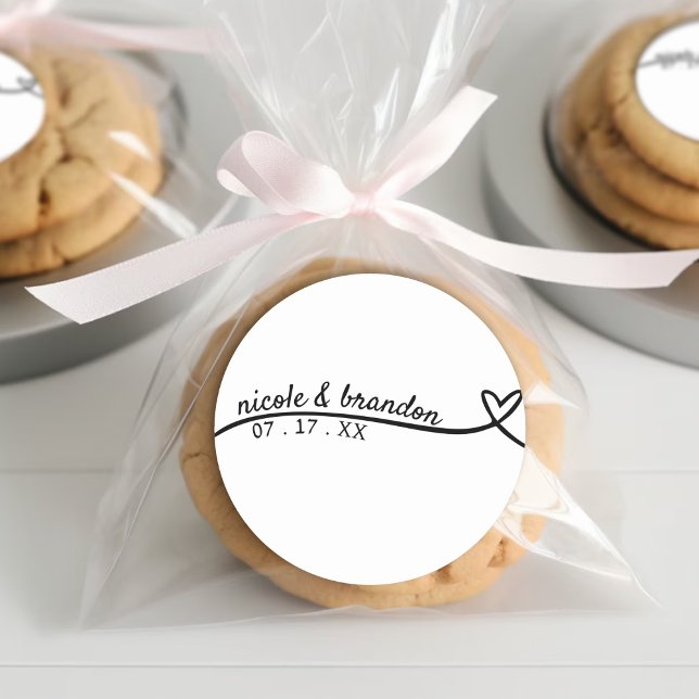 Sticker Rond Simple Mariage de coeur blanc et noir (Simple White & Black Heart Wedding Classic Round Sticker
)