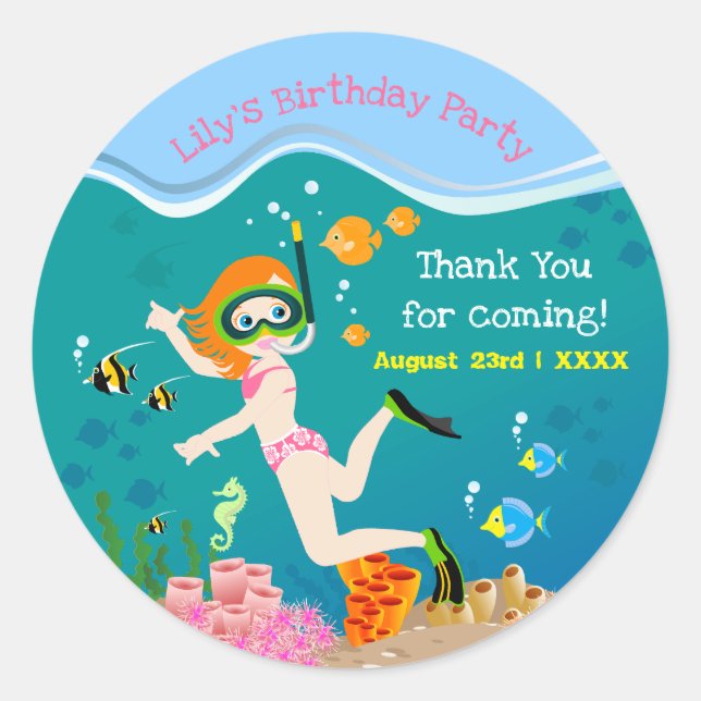 Sticker Rond Snorkeling avec poisson tropical fille fête d'anni (Devant)