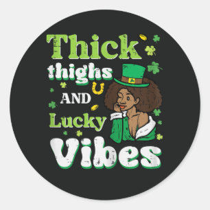Sticker Rond St Patricks Afro Cuisses Épaisses Vibes Chanceuses