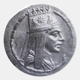 Sticker rond Tigran la grande pièce