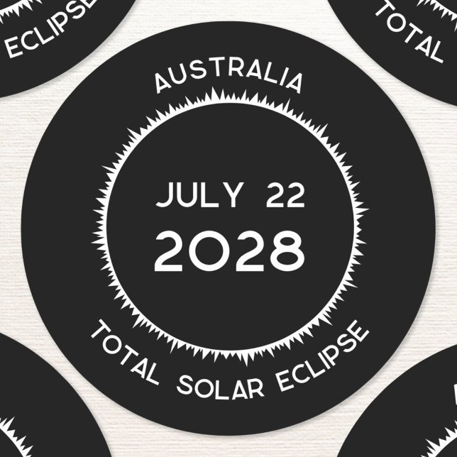 Sticker Rond Total Solaire Eclipse 2028 Australie (Total solar eclipse july 22nd 2028 Australia custom text sticker)
