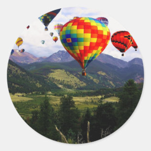 Sticker Rond Tour chaud de ballon à air dans les Rocheuses