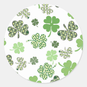 Sticker Rond Trèfles blancs et verts assez irlandais