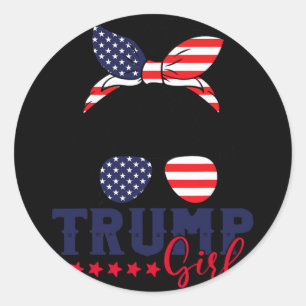Sticker Rond Trump Girl Messy Bun Trump 2024 Election American