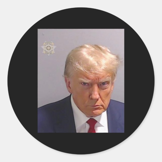 Sticker Rond Trump Mugshot Tee - Iconique Et Drôle (Devant)