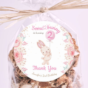 Sticker Rond Un lapin est DEUX ! Girl Pink 2e anniversaire