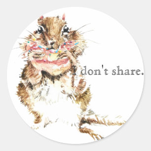 Sticker Rond Un tamia mange un gâteau saupoudré
