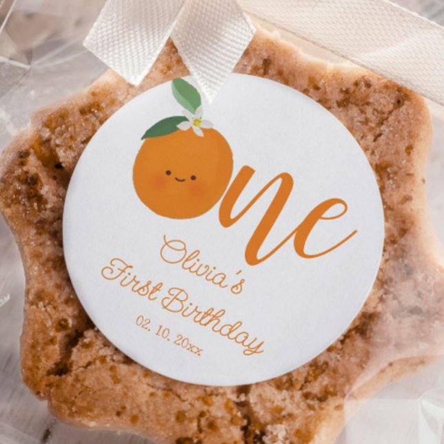 Sticker Rond Une fête d'anniversaire de Little Cutie (Créateur téléchargé)