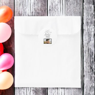 Sticker Rond Une fin douce à une nouvelle photo de début d'étud