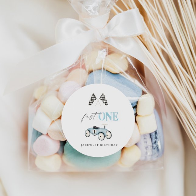 Sticker Rond Voiture rétro à thème de course rapide Anniversair (Créateur téléchargé)