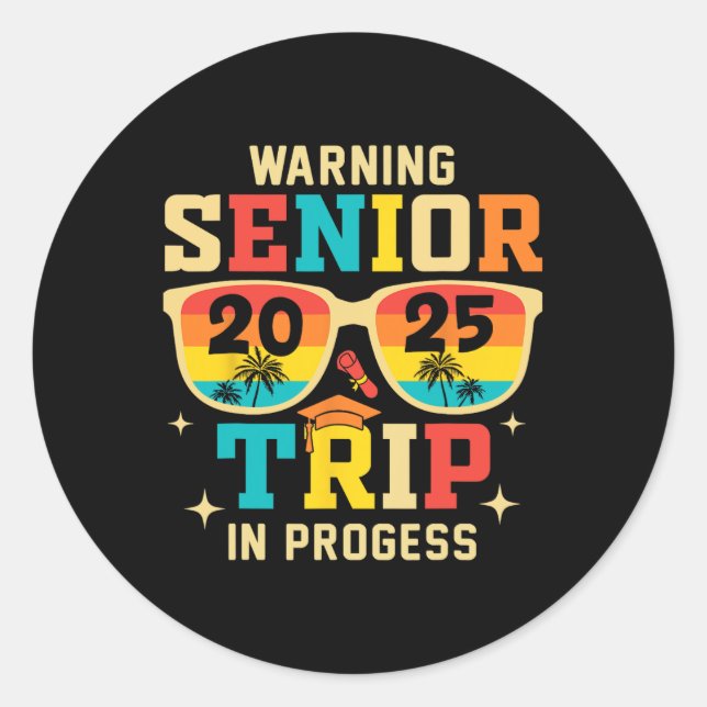 Sticker Rond Voyage Principal 2025 Avertissement En Cours Gradu (Devant)