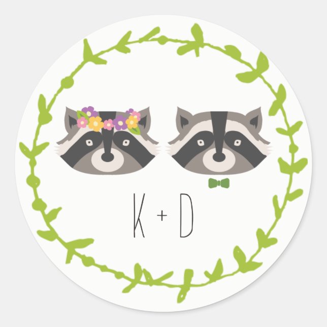 Sticker Rond Whimsical Forest Raccoons Rustic Mariage (Devant)