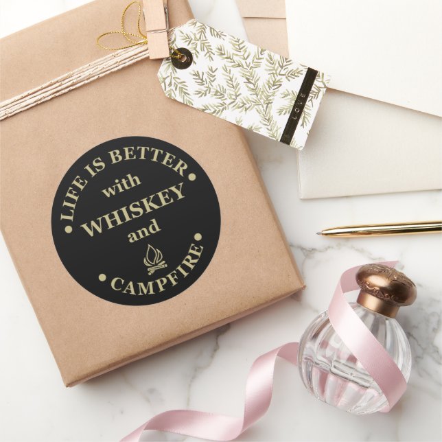 Sticker Rond Whiskey cite d'amusants propos de campeurs de camp (Cadeaux)
