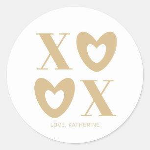 Sticker Rond XOXO en or blanc coeurs typographie moderne person