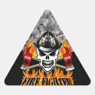 Sticker Triangulaire Crâne 2 de sapeur-pompier et haches flamboyantes