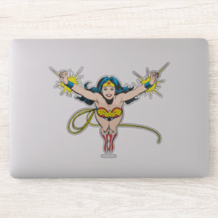 Sticker Wonder Woman va de l'avant