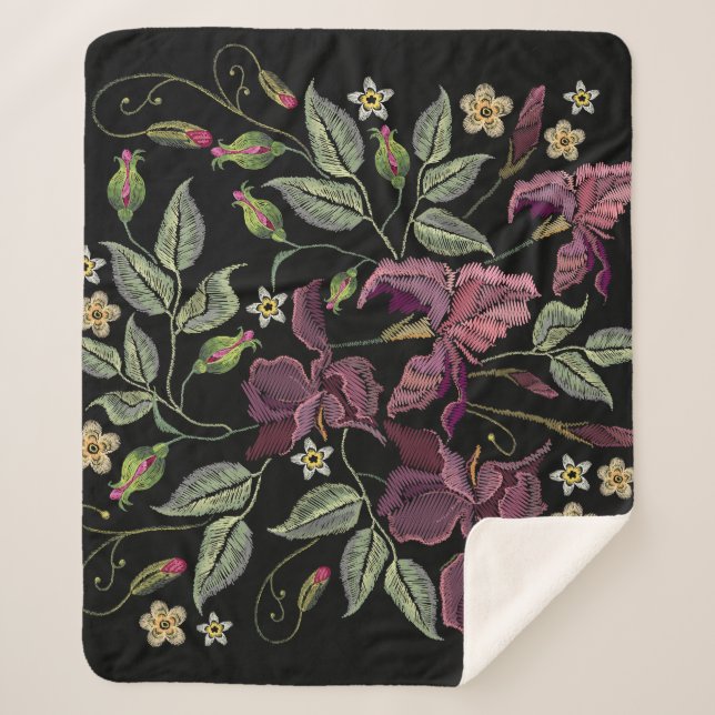 Stickereier Lila Irisschwarzer Hintergrund. Sherpadecke (Vorderseite)