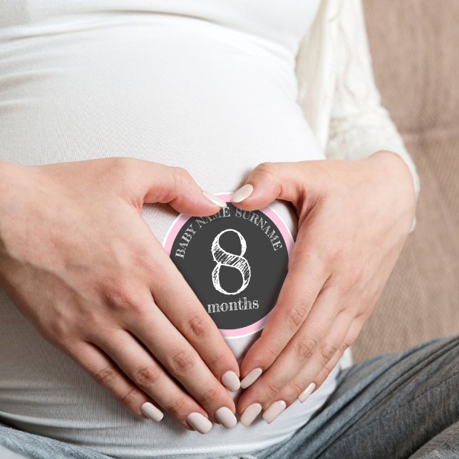 Stickers de bosse mensuelle de grossesse (Add your name or your future baby's to these fun bump stickers. )