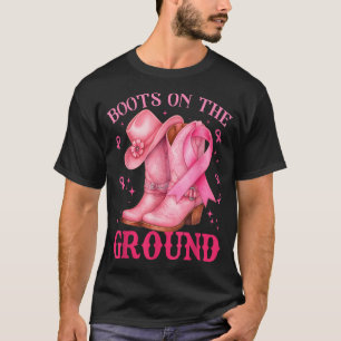 Stiefel auf dem Boden rosa Cowgirl Brustkrebs T-Shirt