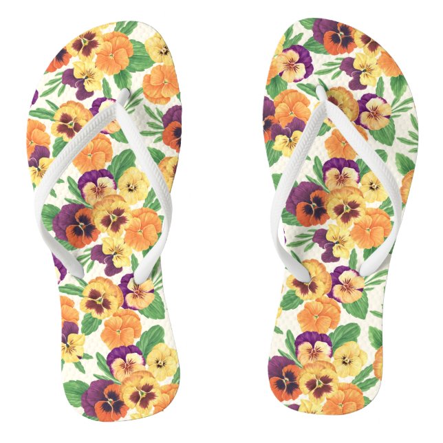 Stiefmütterchen auf cremeweiß flip flops (Fußbett)